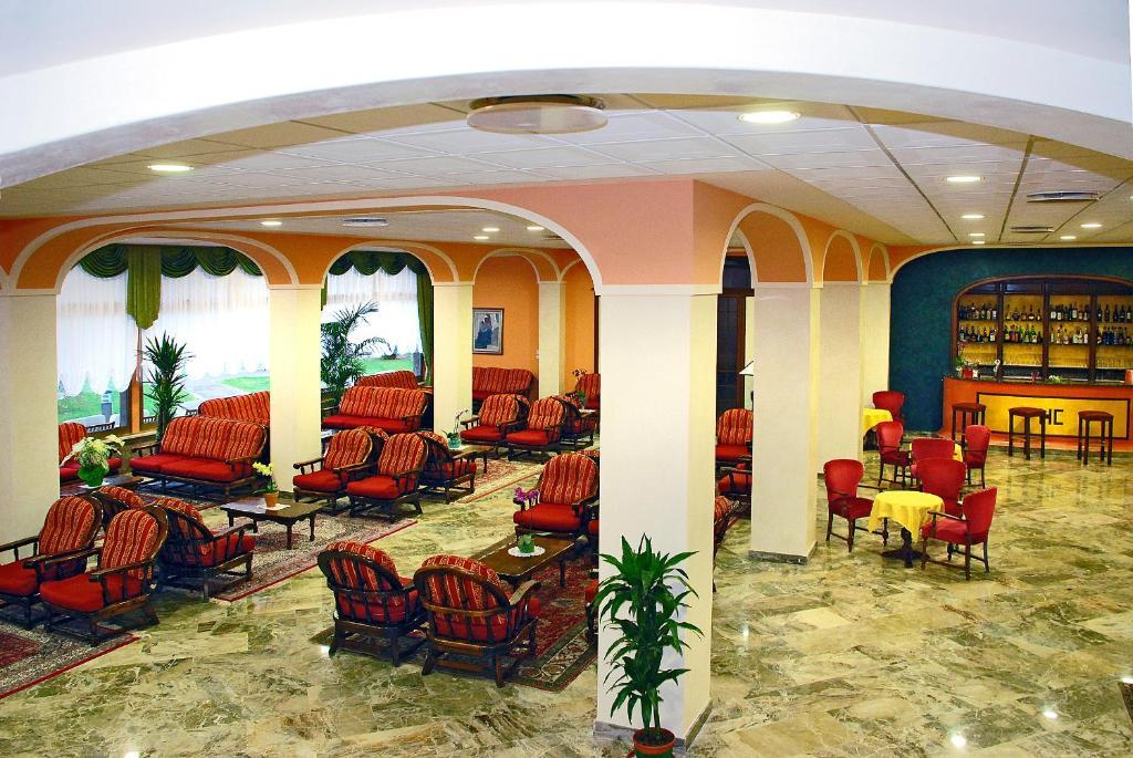 Hotel Columbia Terme أبانو تيرمي المظهر الخارجي الصورة